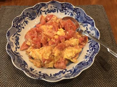 卵とトマトの炒め物