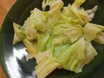 キャベツのザク切り蒸し
