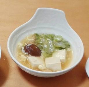 帆立てのトロトロ湯豆腐