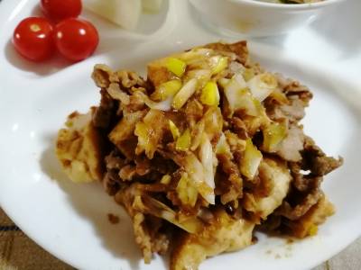 ちぎり厚揚げと豚バラの和風炒め