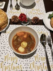 牛肉のトマトシチュー