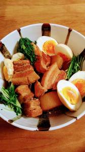 豚バラと大根の甘辛煮