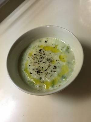 ブロッコリーのとろろポタージュ