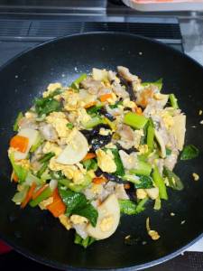 卵ときくらげの炒め物