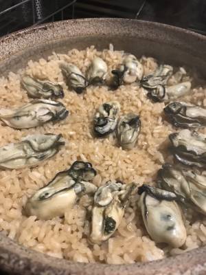 かきの炊き込みご飯 卵のっけ