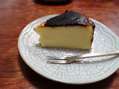 バスク風チーズケーキ