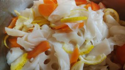 冬野菜の柚子ピクルス