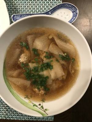 投げ込みワンタンスープ