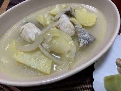 たらの白いブイヤベース