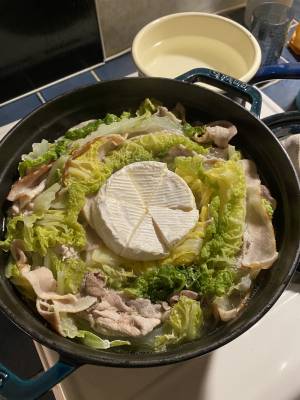 白菜と豚肉のチーズ鍋