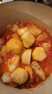 里芋とツナのトマト煮