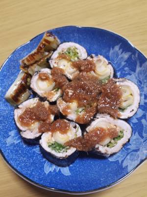 ねぎ肉巻き W（ダブル）しょうがだれ