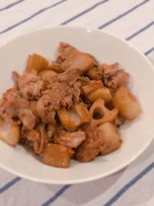 豚肉とれんこんの炒め煮