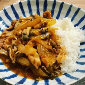 豚こまのハヤシライス