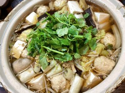 ねぎしょうがのつみれ鍋