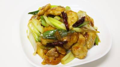 鶏肉のピリ辛炒め