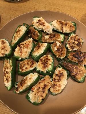ピーマンのえび肉詰め