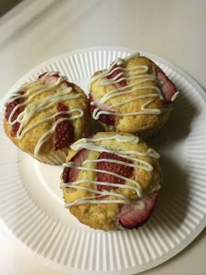 いちごのマフィン