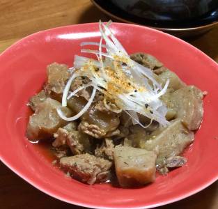 牛すじ甘辛煮込み