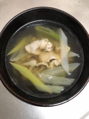 ねぎしょうがと豚バラのスープ