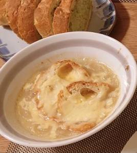 オニオングラタンスープ