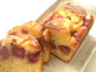 いちごの生パウンドケーキ レシピ 小林 かなえさん みんなのきょうの料理 おいしいレシピや献立を探そう