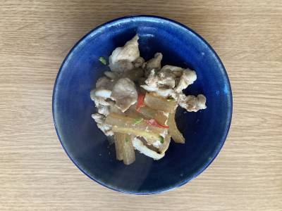 豚こま肉と大根のきんぴら風