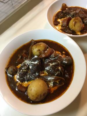 ビーフシチュー