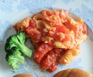 卵とトマトの炒め物