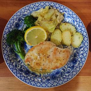 チキンのレモンバターソテー