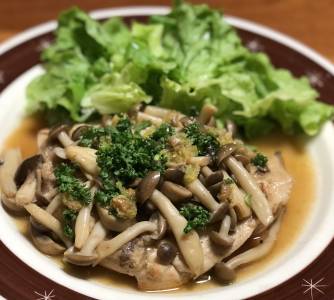 きのこと鶏の香り炒め