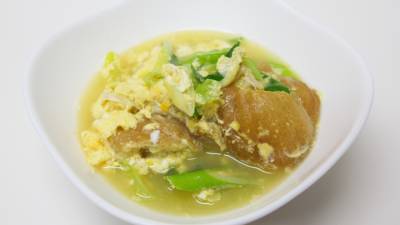 麩（ふ）とねぎの卵とじ