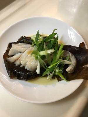 たらの昆布バター蒸し