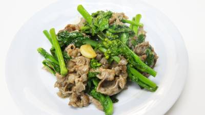 菜の花と牛肉の中国風炒め