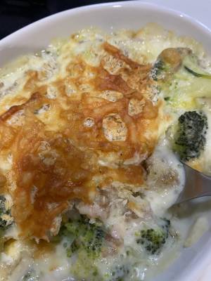 ブロッコリーと豚ひき肉のグラタン