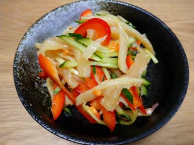 切り干し大根のソムタム風サラダ