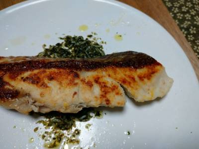 たいのソテー のりしらすソース