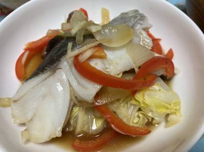 たらとたっぷり野菜のレンジ蒸し