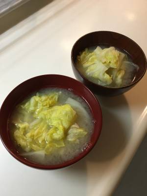 キャベツのみそ汁