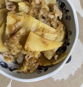 豚ひき肉とたけのこのみそ炒め