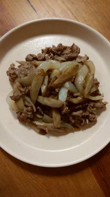 新ごぼうと牛肉のウスターソース炒め