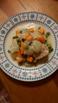 春野菜と鶏肉のバター煮