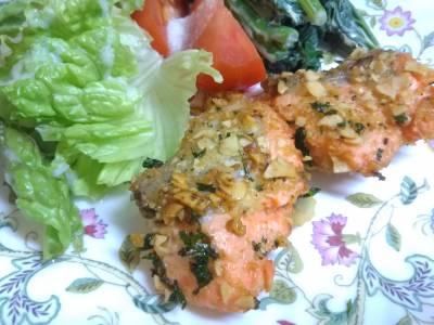 サーモンのアーモンドフライ