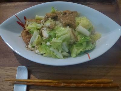 キャベツと厚揚げのピリ辛炒め