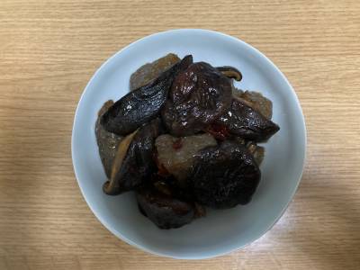 しいたけとこんにゃくのピリ辛煮