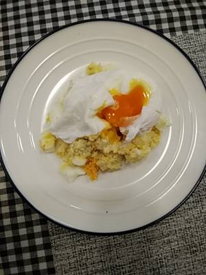 ポーチドエッグのポテトサラダ