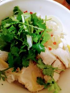 鶏肉のフォー