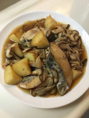さわらとじゃがいものしいたけあん
