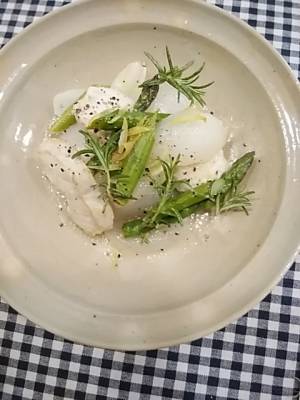 新たまねぎとチキンの春色マリネ