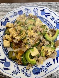 ゴーヤーと豚肉のチャンプルー